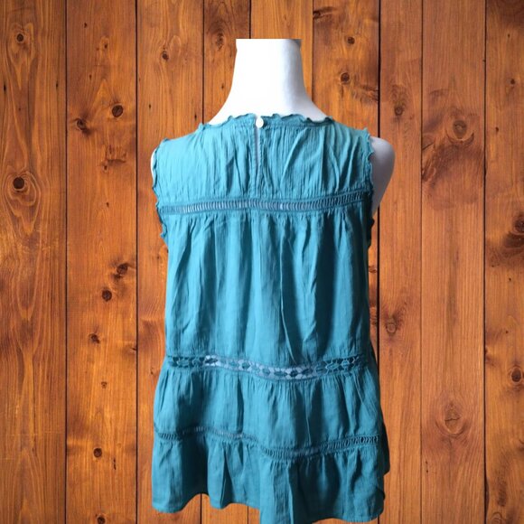 Ann Taylor LOFT Women's Petite Small Tiered Ruffle Boho Peasant Tank Blouse - Picture 8 of 8